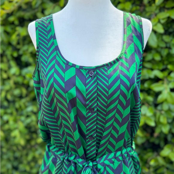 EUC Michael Kors Dress Medium - Picture 2 of 9